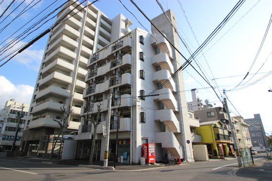 第一観音町ビルの外観画像