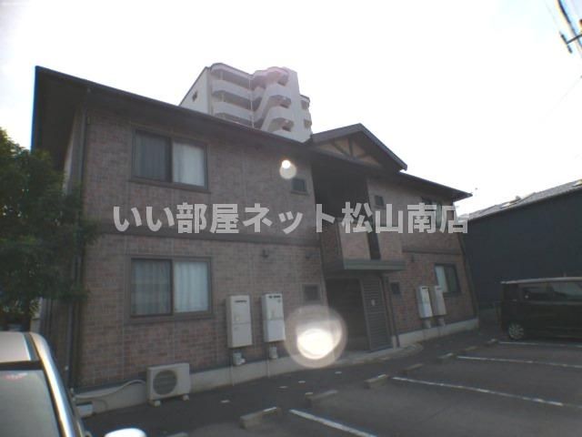 Y・サイレントビレッジ山越 Bの外観画像
