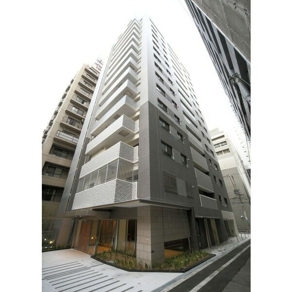 エステムプラザ本町クロスの外観画像