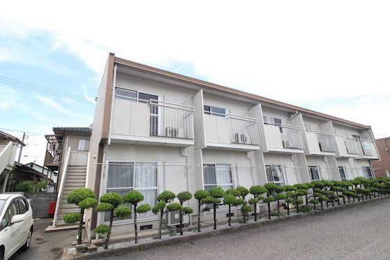 メゾンモラミA棟の外観画像