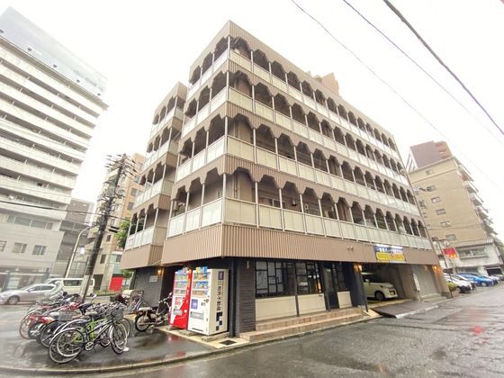 和秀大須賀ビルの外観画像