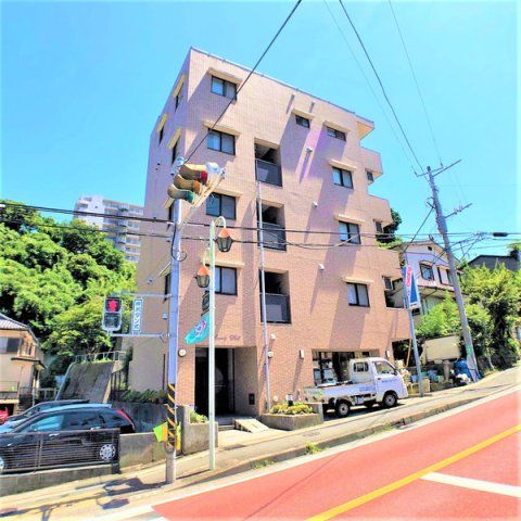 アメニティーヒルズの外観画像