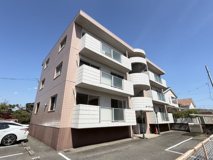 オリヴィエ東川口の外観画像