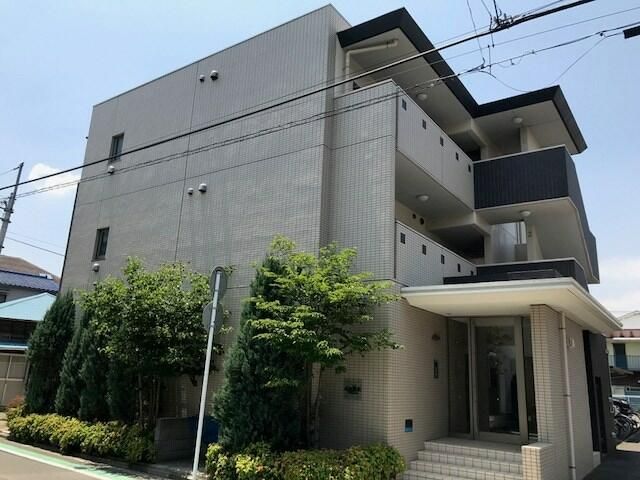 Jon Novi yokohamaの外観画像