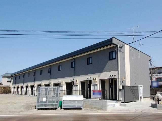 レオパレス学校町の外観画像