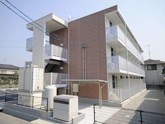 レオパレス若葉の外観画像