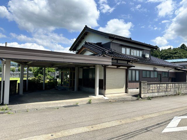 砺波市庄川町示野Ⅰ邸の外観画像