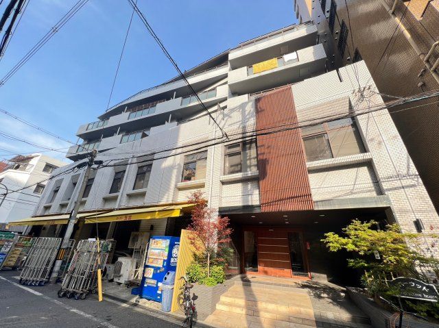 リバーウッドマンションの外観画像
