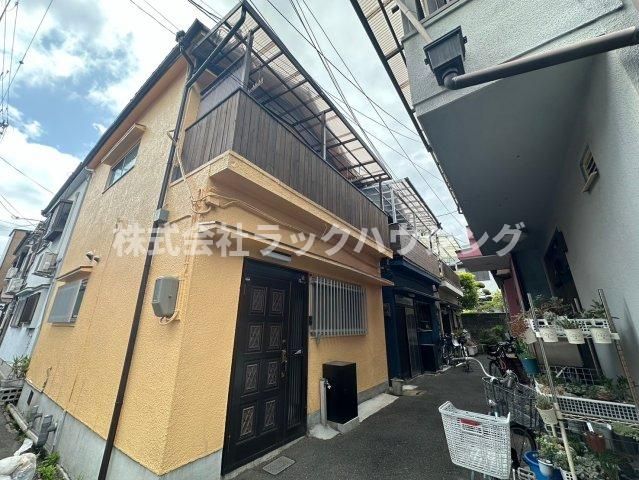 大久保町2丁目テラスハウスの外観画像