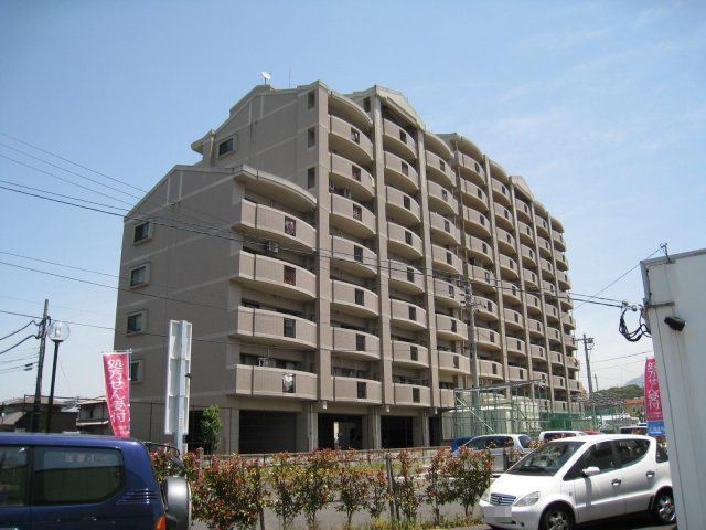 オロマーレ折尾南IIの外観画像