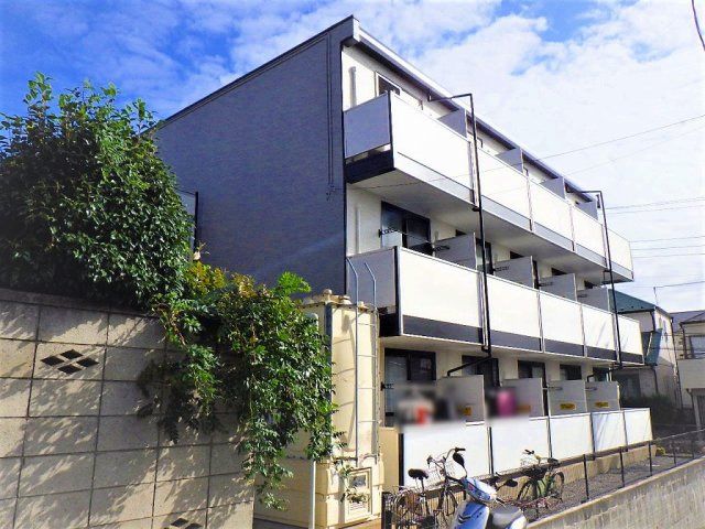 レオパレスアライアンスたきのいの外観画像