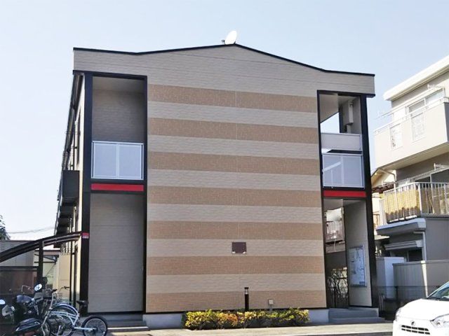 レオパレスプレミールの外観画像