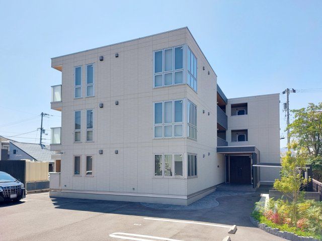 シャスティアの外観画像