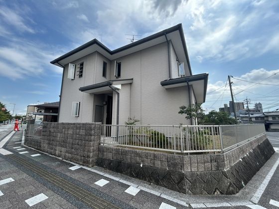 平良戸建の外観画像