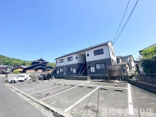 コーポニューハピネスの外観画像