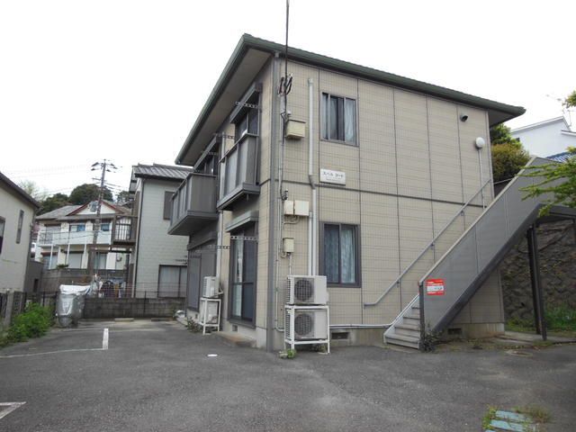 貸アパート 横須賀市武4丁目の外観画像