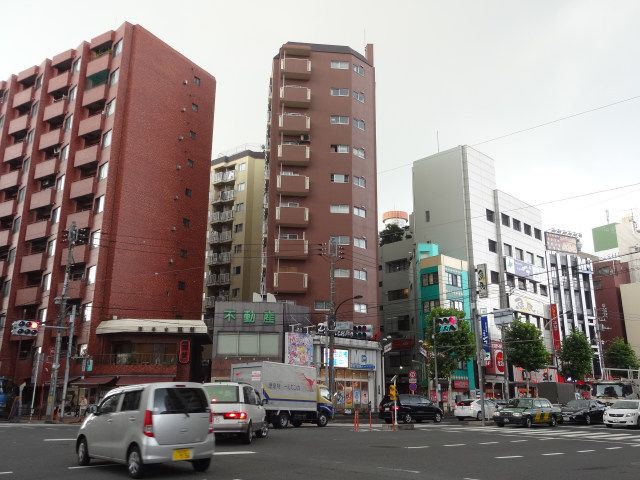 鶯谷日伸ハイツの外観画像