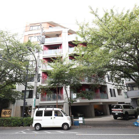 ブラントーレ哲学堂の外観画像