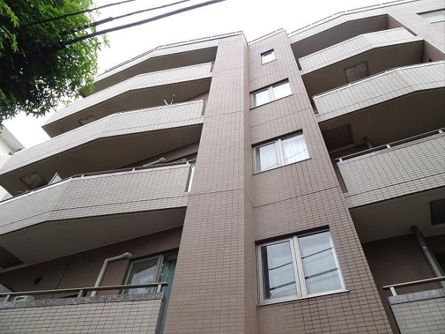 プリマヴェーラの外観画像