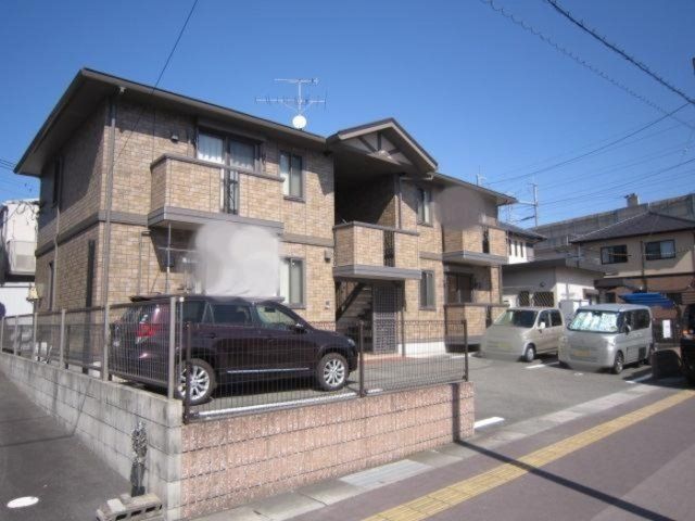 イーグルスネストの外観画像