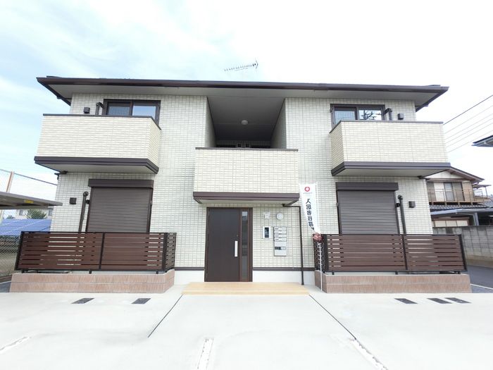 ウィットアイドル 太田市由良町の外観画像
