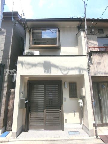 梅園町テラスハウスの外観画像