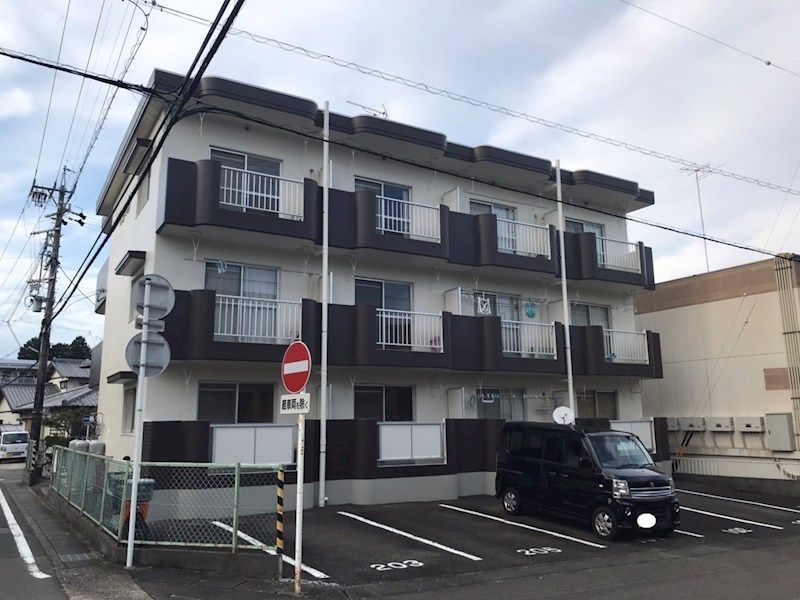 サンライズハチマンの外観画像