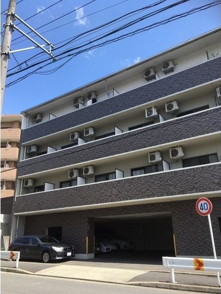 コーラル観月の外観画像