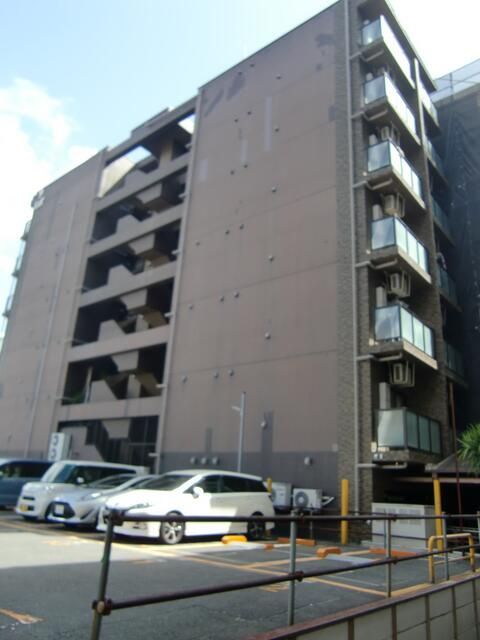 ランドワールド中川9号館の外観画像