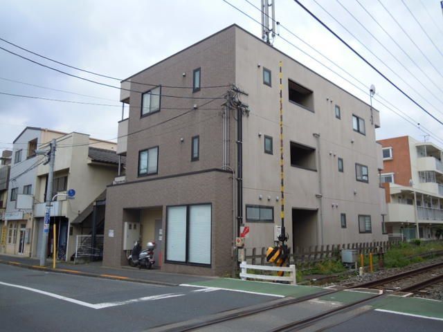 ウイングスの外観画像