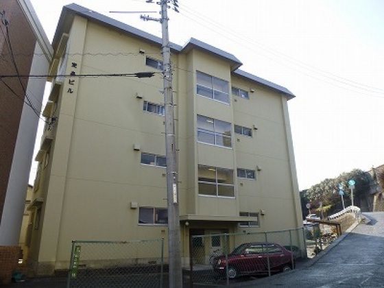 定森ビルの外観画像