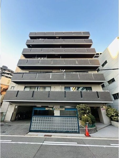 ロイヤル山崎の外観画像