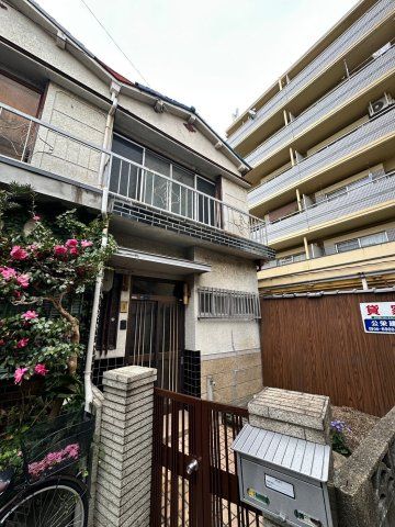 西郷通4丁目貸家(向かって右)の外観画像