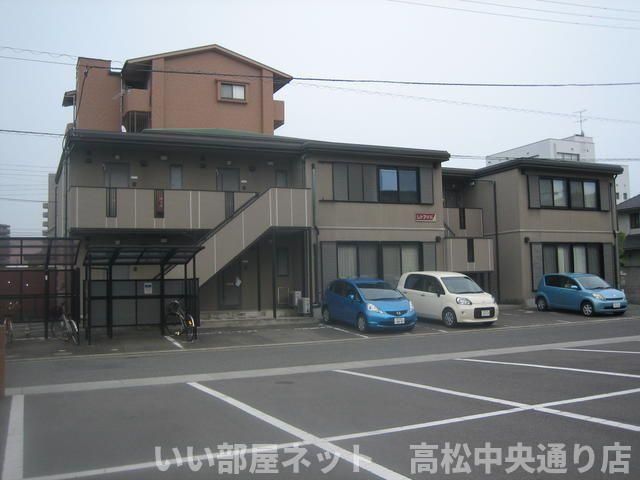 レトア伏石の外観画像