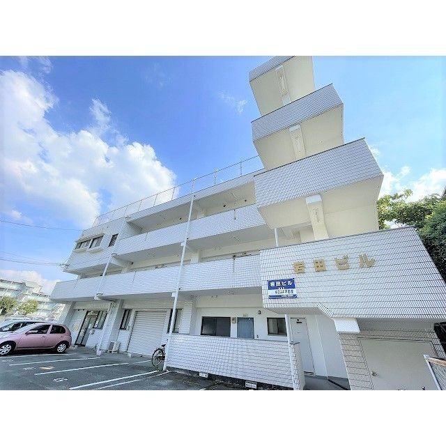 岩田ビルの外観画像