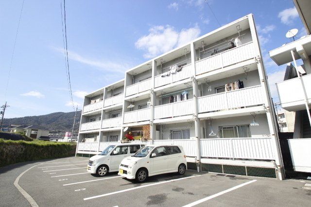 新原第1マンションの外観画像