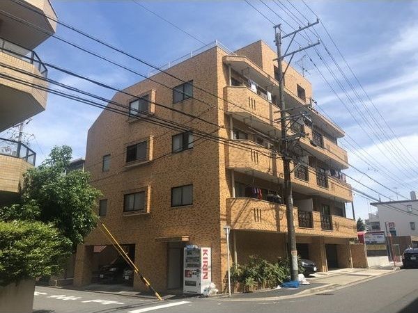 南山ハイツの外観画像