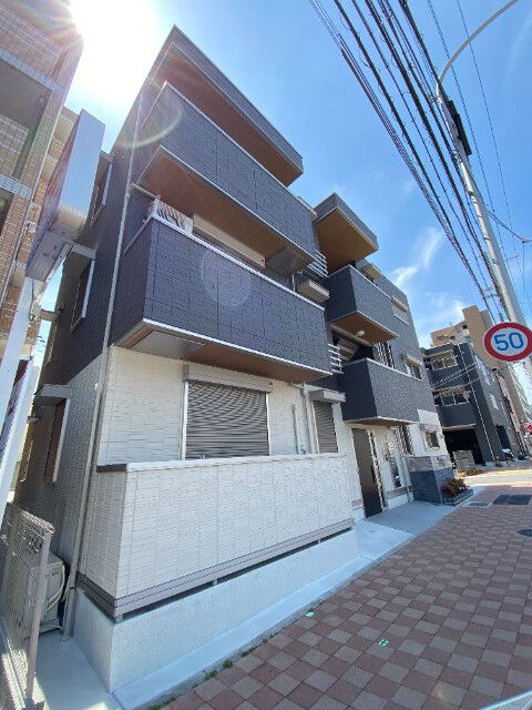 シャルマン・ラ・エリカの外観画像