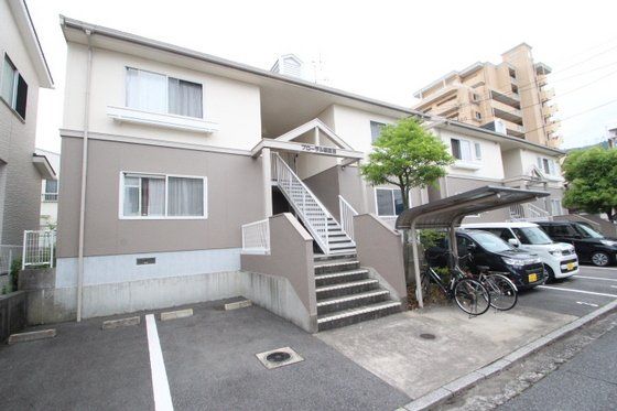 フローラル新庄 B棟の外観画像