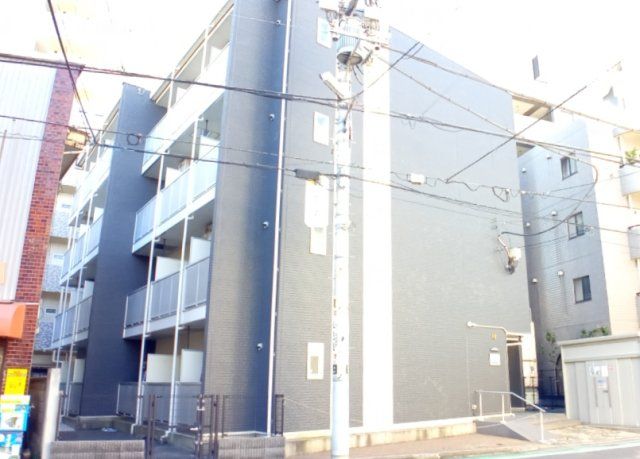 レオパレスヴァンルミエールの外観画像