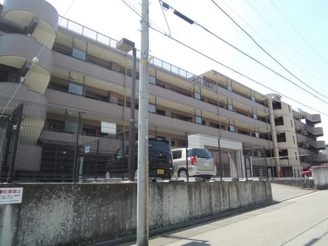 日神パレステージ上大岡第三の外観画像