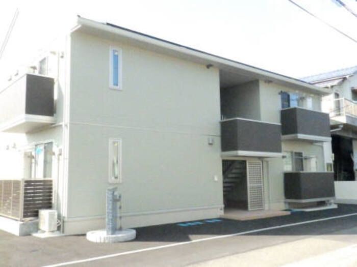 エテルノの外観画像