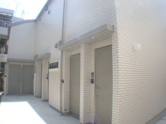 コンフォート下北沢の外観画像