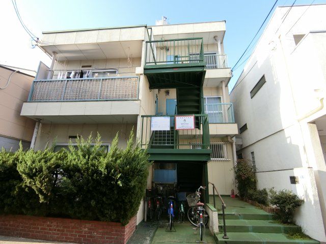 石山グリーンハイツの外観画像