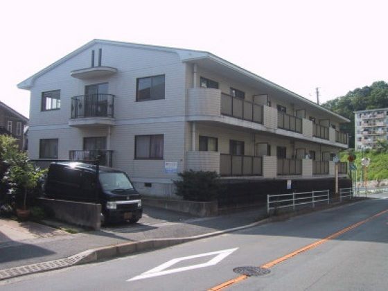 ハイツ戸坂の外観画像