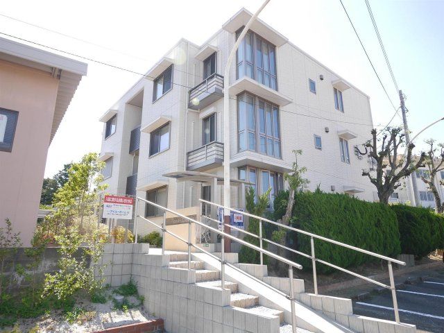 クラヴィエ小嶺台の外観画像