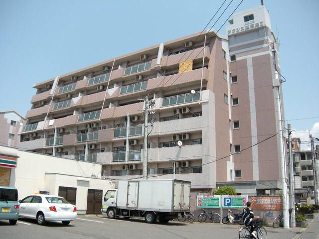 アクシス東平尾2の外観画像