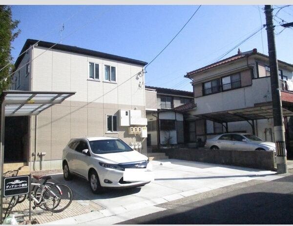 ディアコート朝岡の外観画像