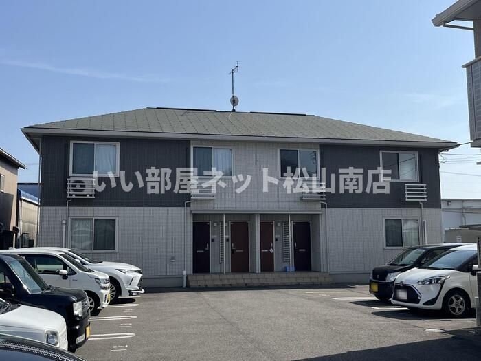 クレールM&M B棟の外観画像