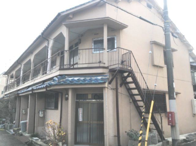 足立文化の外観画像